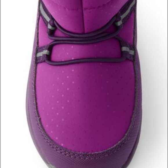 LandsEnd Insulated Snow Flurry Boot - Picture 2 of 2